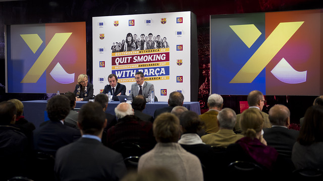 6432_2012-12-01_PRESENTACION_CAMPA_A_QUIT_SMOKING_WITH_BAR_A_002.v1370682834